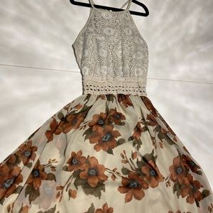 Super cute fall dress